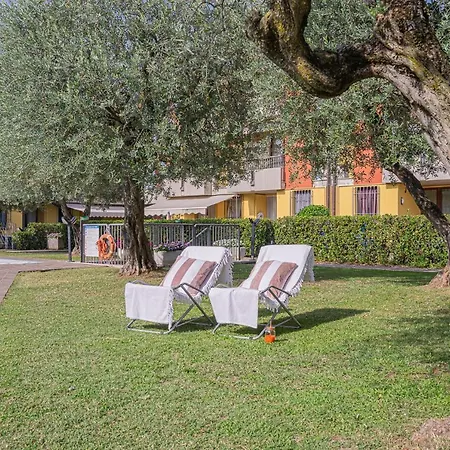 Dolce Vita Family Apartment Sirmione Exterior foto